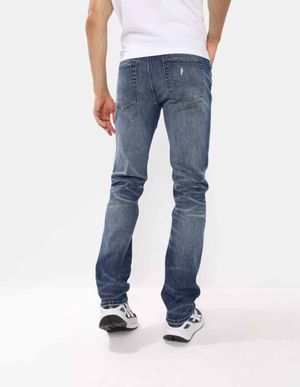 AirFlex+ Temp Tech Slim Straight Jean con Parches