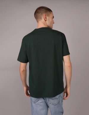 Polera AE con Gráfico Logo con relieve