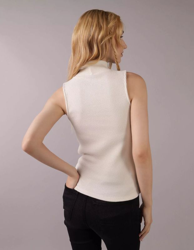 Polera AE Rib Sin Mangas Cuello Alto