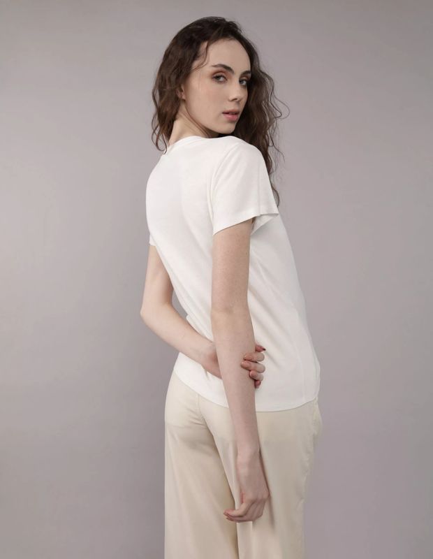 Polera AE con gráfico