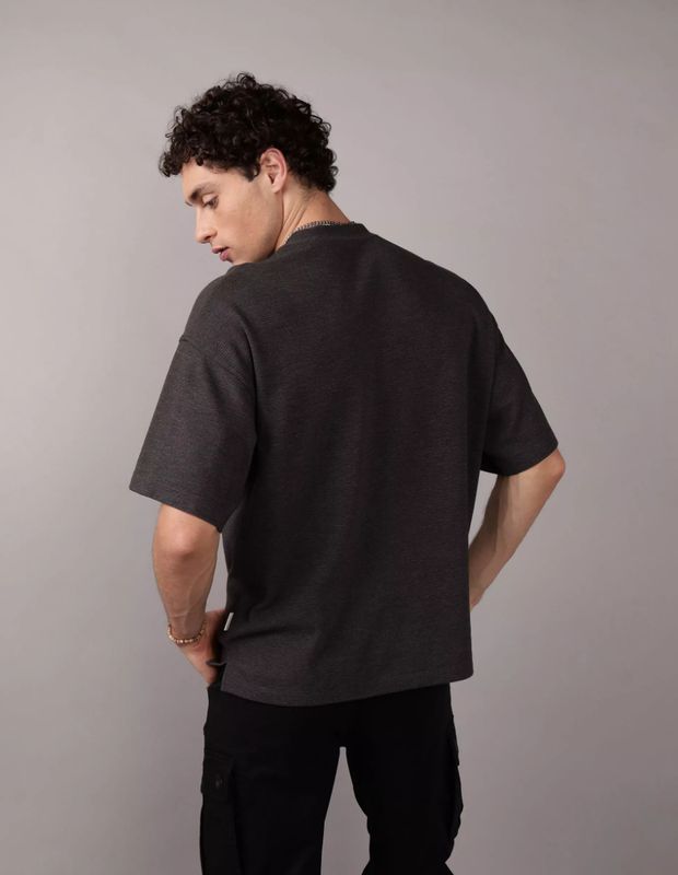 Polera AE Texturizada Extragrande