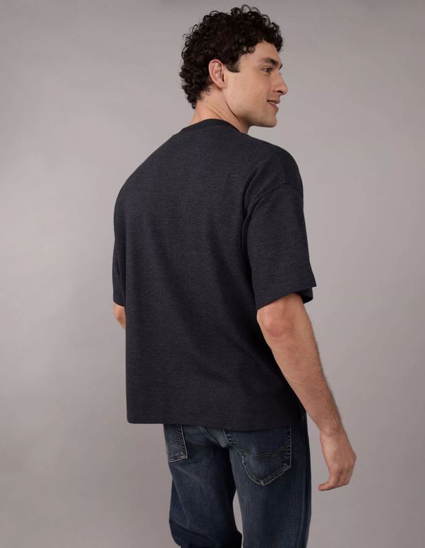 Polera AE Texturizada Extragrande
