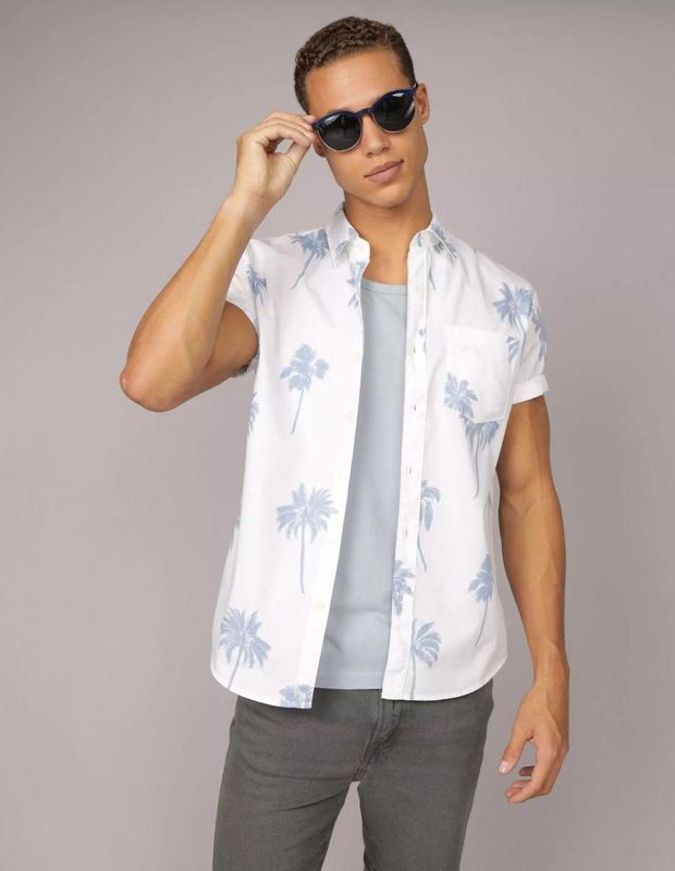 Camisa Estampada AE con Botones para la Piscina