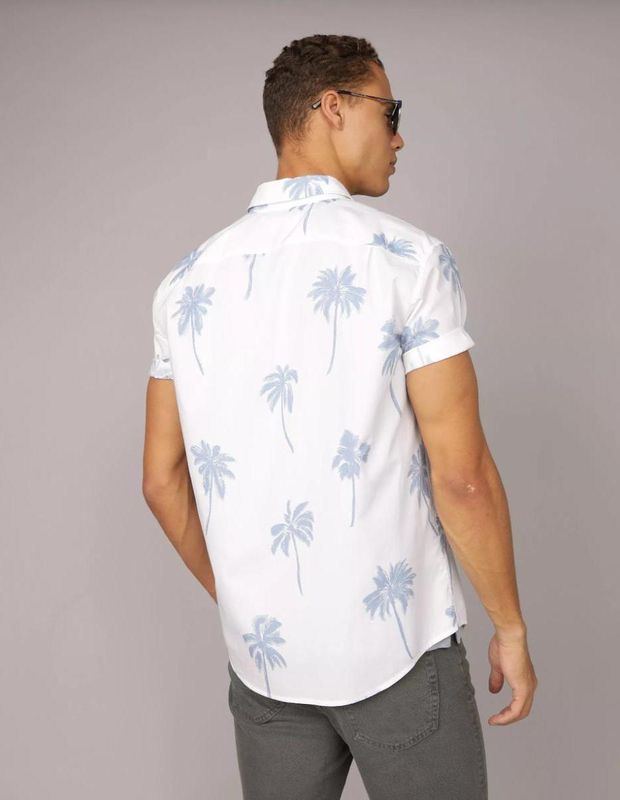 Camisa Estampada AE con Botones para la Piscina