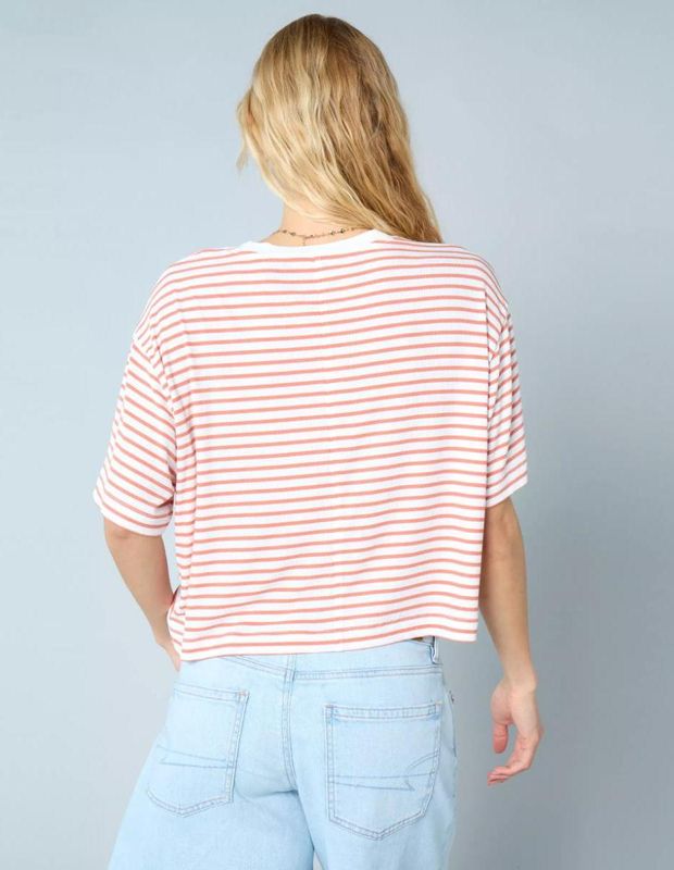 Polera AE manga corta con rayas y cuello redondo