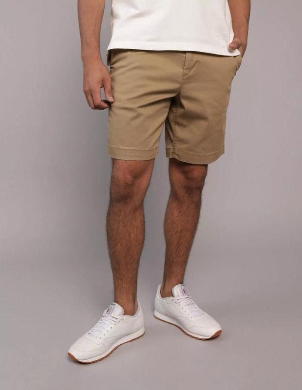 Short recto clásico AE