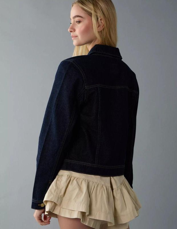 Chaqueta AE de denim clásica