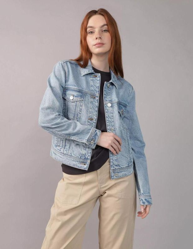 Chaqueta AE de denim clásica