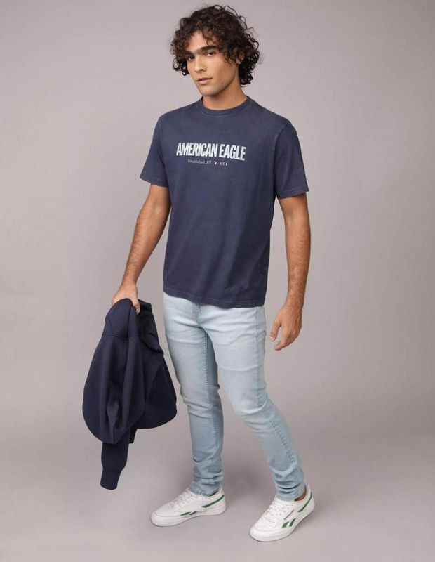 Polera AE Recta con Gráfico de Destino