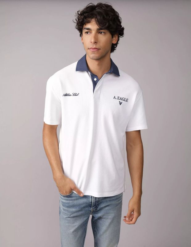 Polera de Pique AE 24/7 Polo Estilo Club con Logotipo