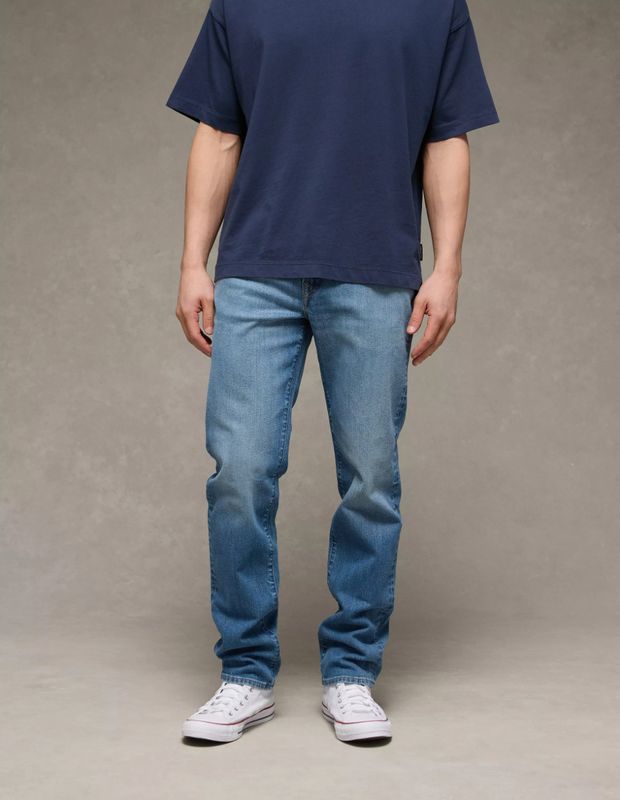 Jean AE Straight con Fibras de TENCEL™ AirFlex+ Slim