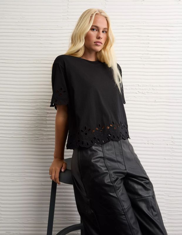 Polera AE Playera Recta con Ojales