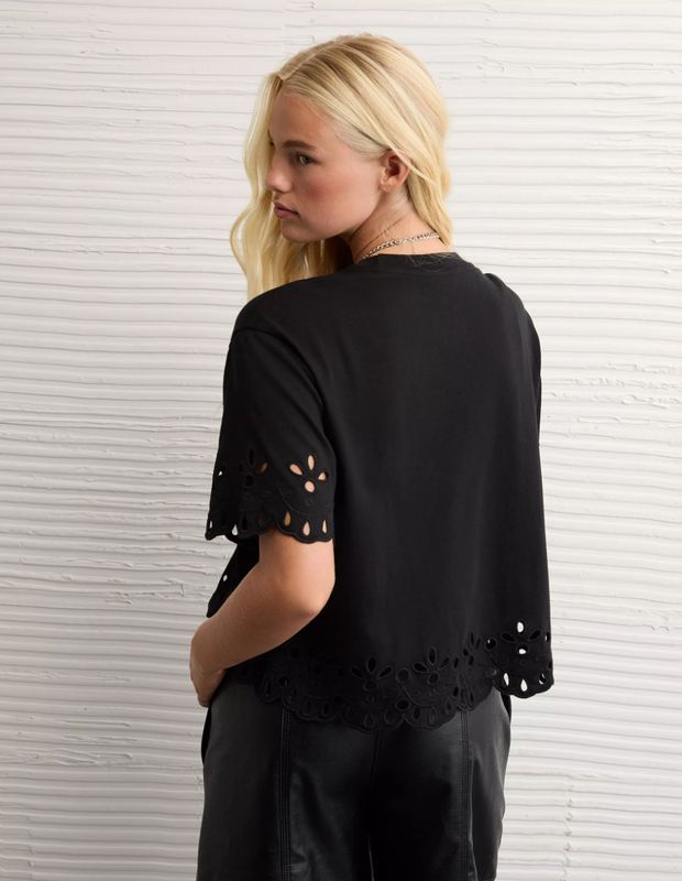 Polera AE Playera Recta con Ojales