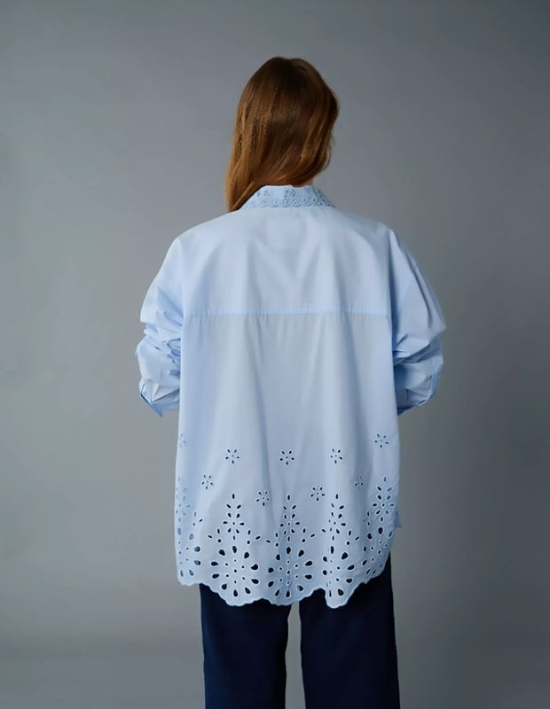 Blusa AE con Botones